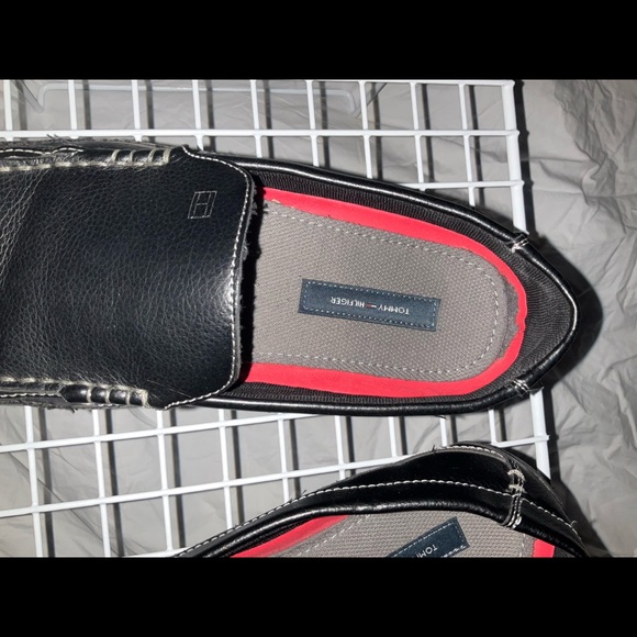 Shoes - Picture 2 of 8